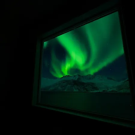 Polar Panorama Villa