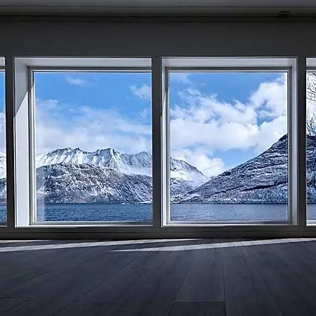 Polar Panorama Fjordgard