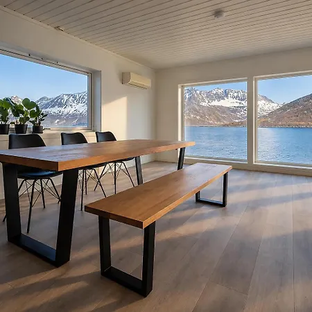 Polar Panorama Villa Fjordgard