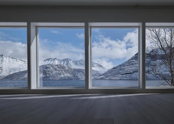 Polar Panorama * Fjordgard